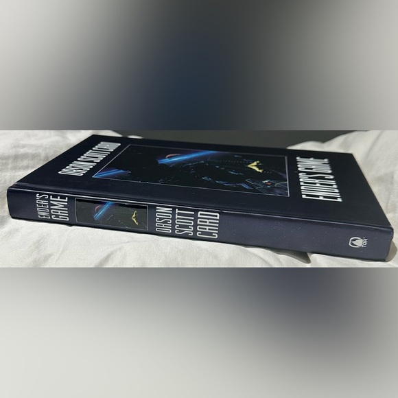 Ender's Game Hardcover Book - Picture 3 of 7